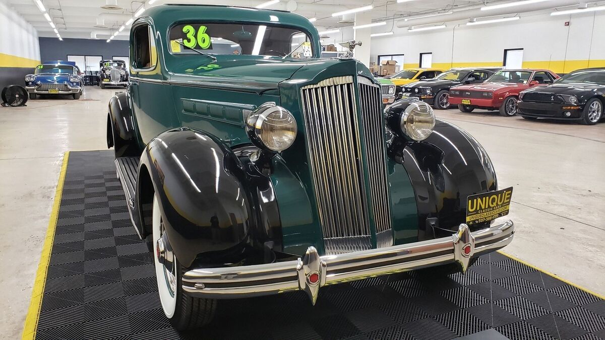 1936 Packard 120-B Sport Coupe w/ Rumble Seat - photo 11