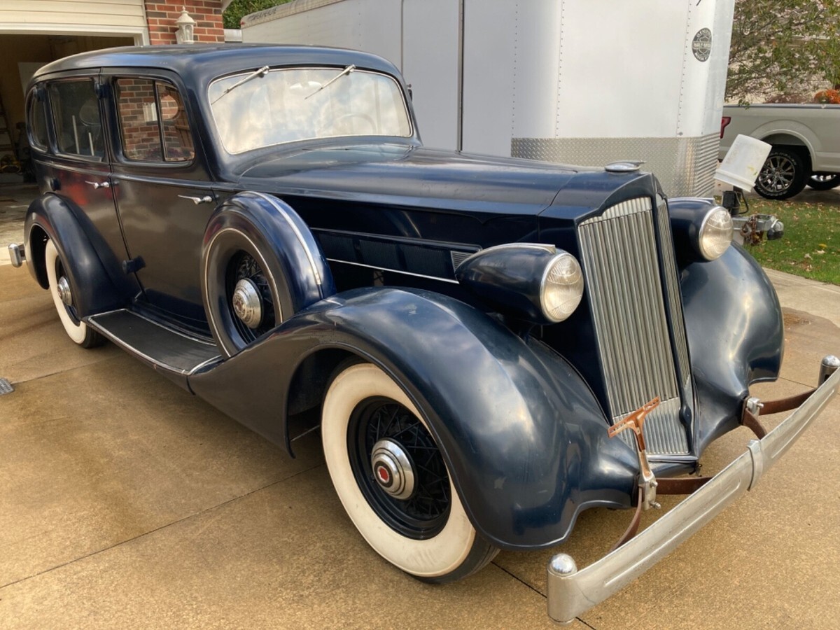 1936 Packard 1400 Sedan - photo 3