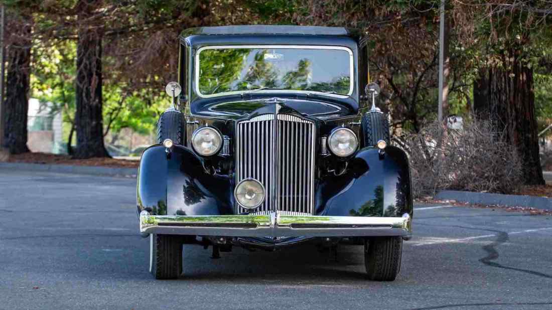 1936 Packard 1402 limousine - photo 10