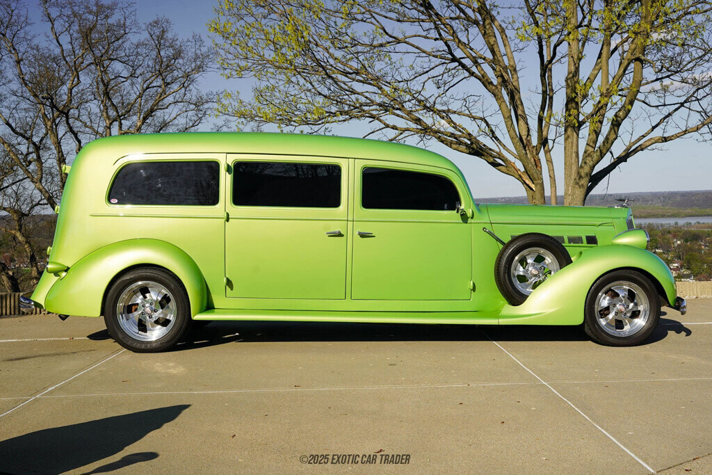 1936 Packard Hearse Supercharged - photo 9