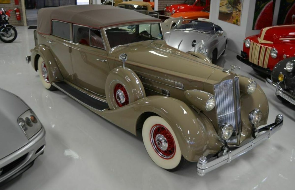 1936 Packard Twelve Model 1408 Convertible Sedan - photo 2