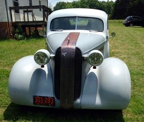 1936 Pontiac 2 door Sedan - photo 4