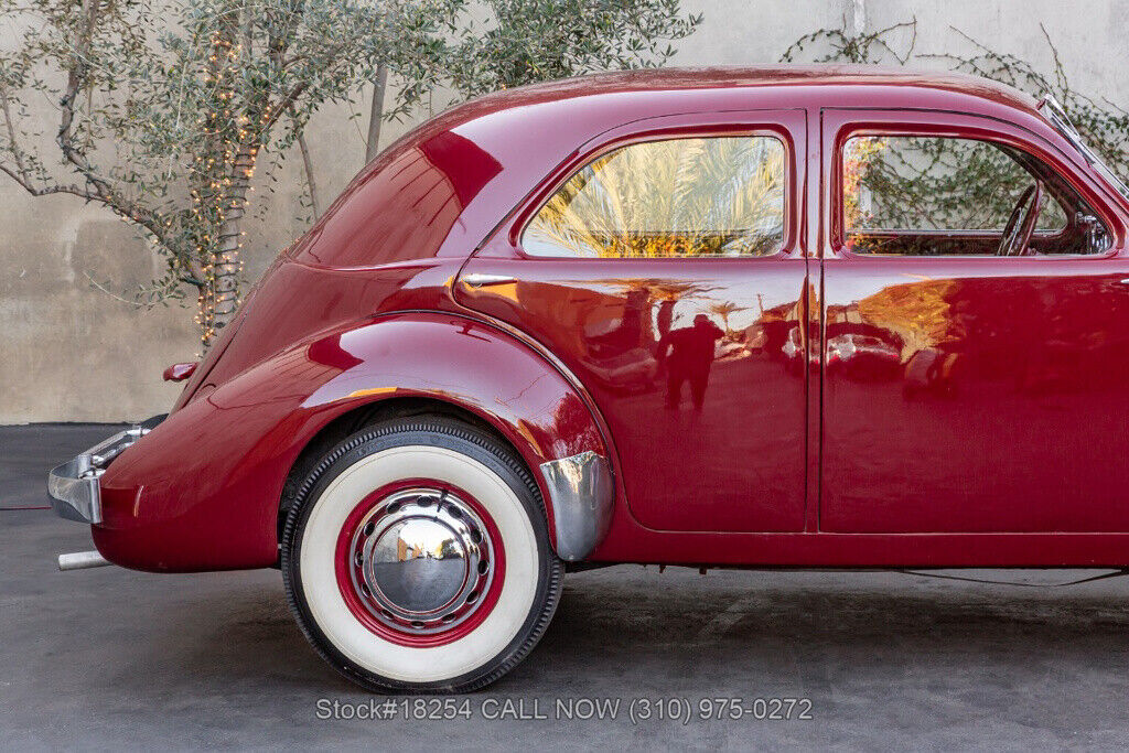 1936 Cord 810 Westchester Sedan - photo 12