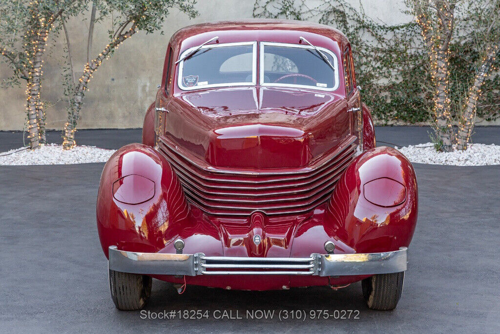 1936 Cord 810 Westchester Sedan - photo 3