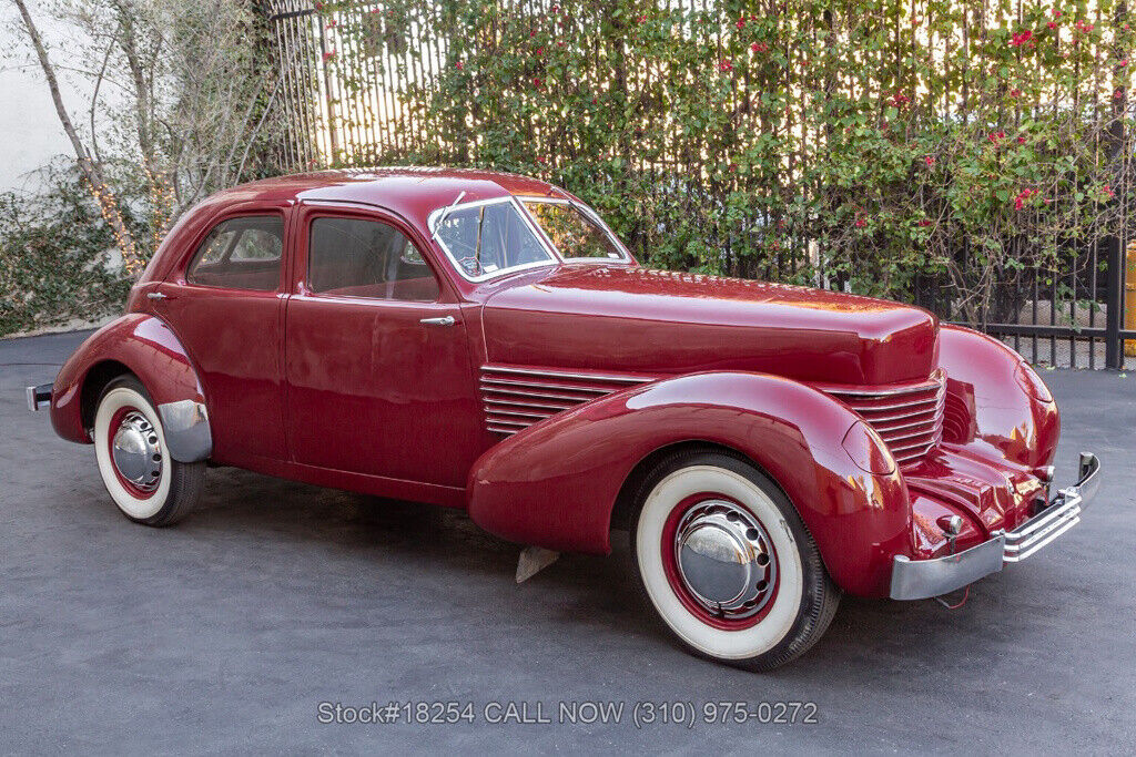 1936 Cord 810 Westchester Sedan - photo 4