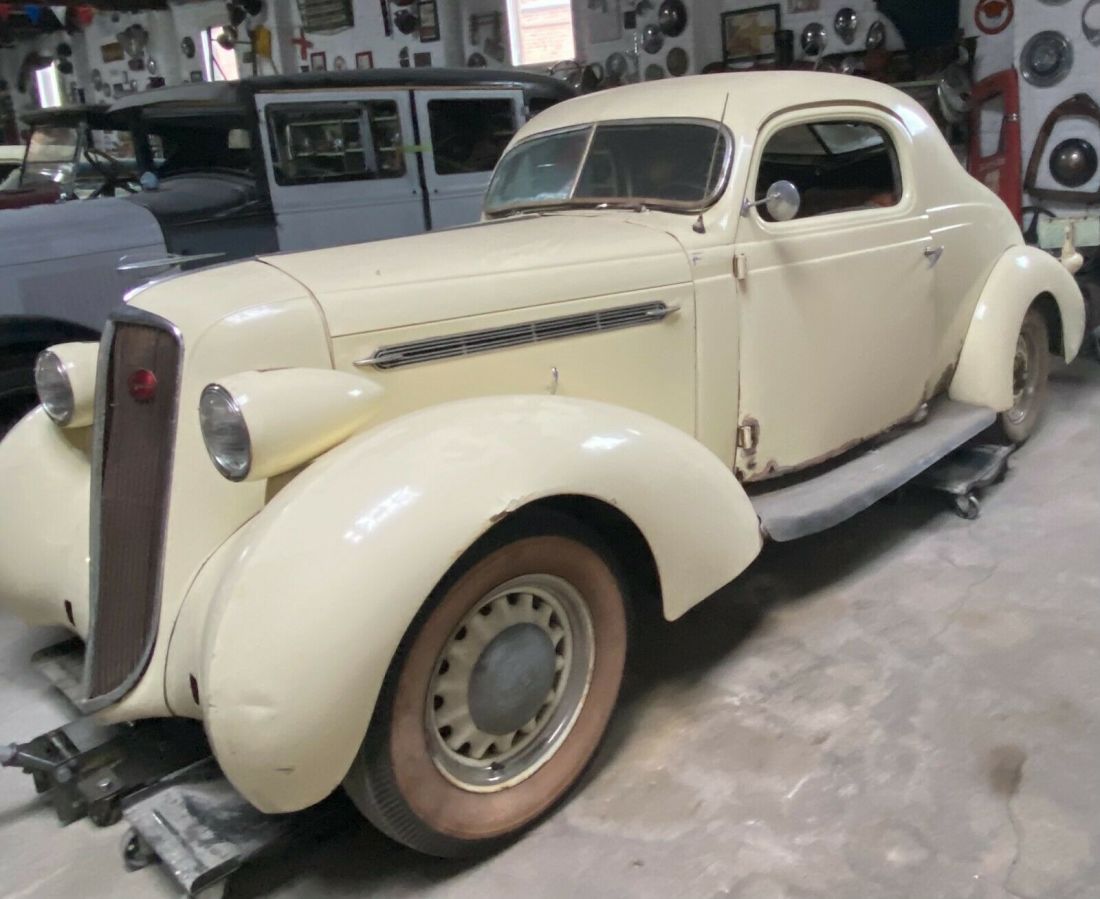 1936 Studebaker Dictator - photo 2