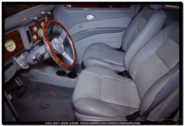 1936 Dodge Coupe - photo 2