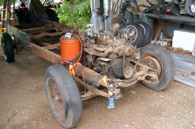1937 International Harvester Chassis and runing gear onily - photo 6