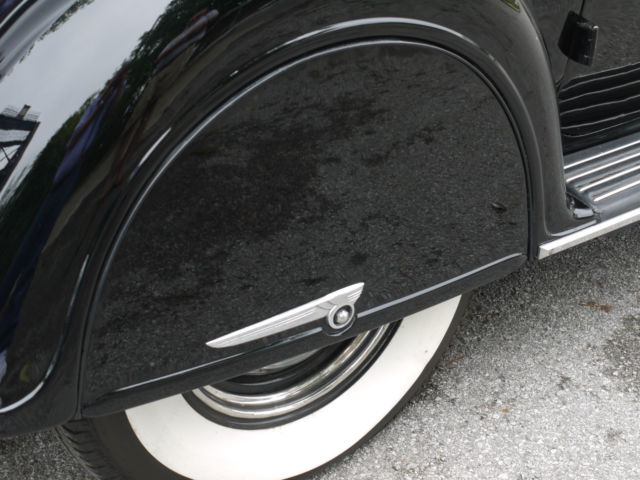 1937 Chrysler Airflow C-17 - photo 10