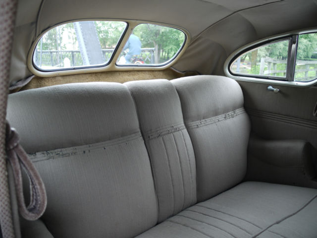 1937 Chrysler Airflow C-17 - photo 11