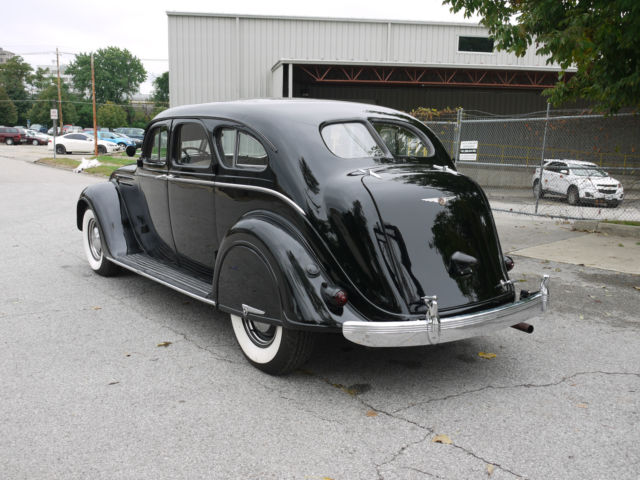1937 Chrysler Airflow C-17 - photo 5