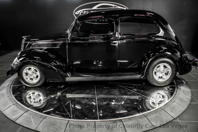 1937 Ford Tudor Slant Back All Steel - photo 2