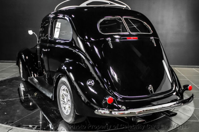 1937 Ford Tudor Slant Back All Steel - photo 3