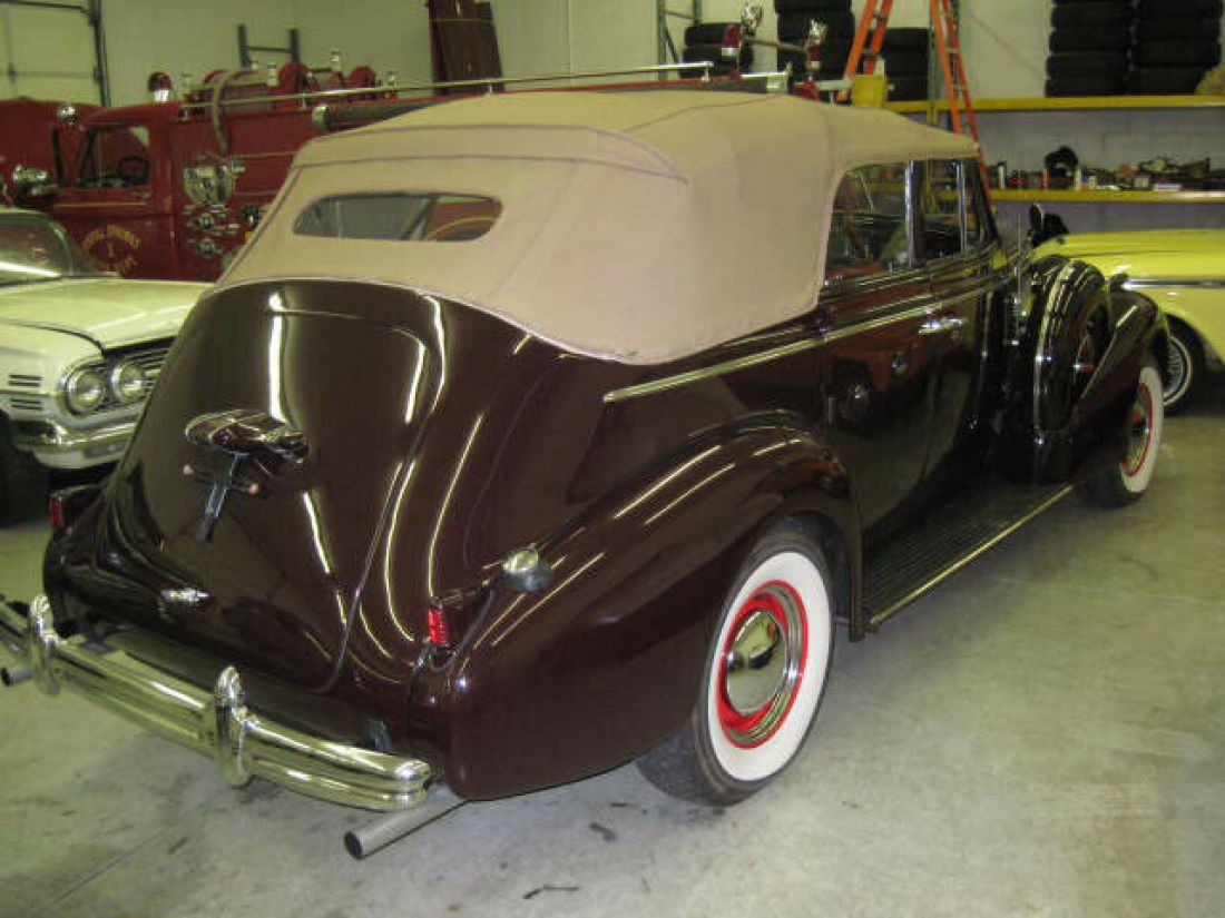 1937 Buick 4 door - photo 3