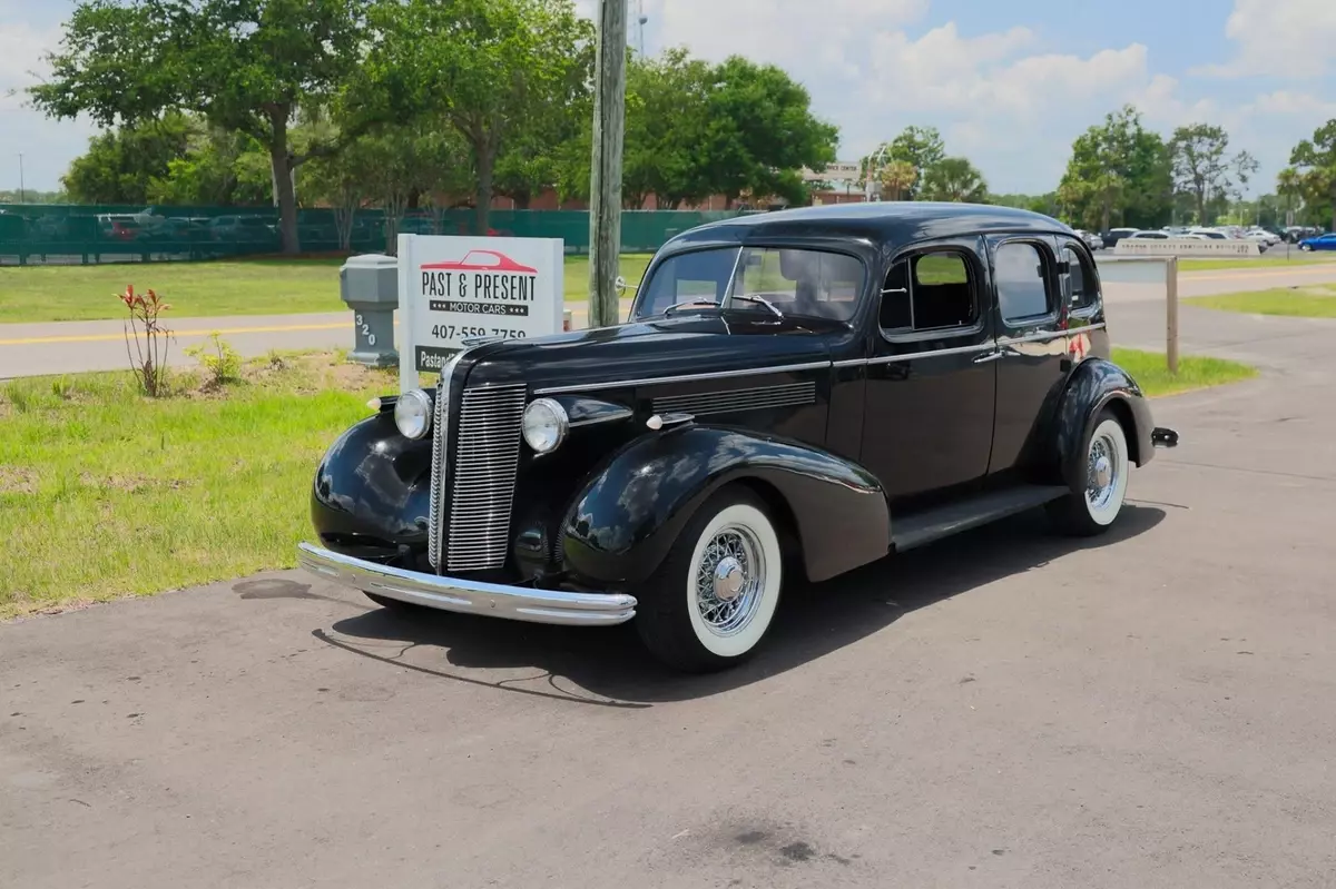 1937 Buick 8 Limo Fully Street Rodded Classic with Modern Comforts Black 1937 Buick 8 Limo Fully Street Rodded Classic with Modern Comforts
