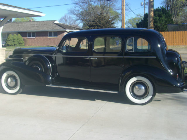 1937 Buick 90 Limited - photo 7