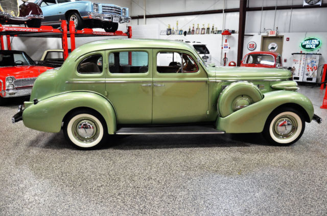 1937 Buick Century - photo 7