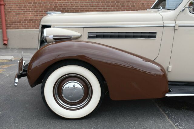 1937 Buick Model 40 - photo 4
