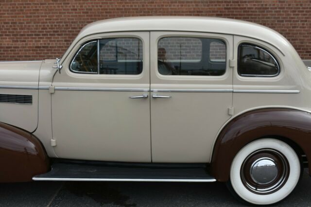 1937 Buick Model 40 - photo 5