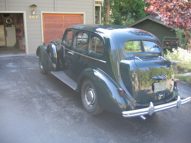 1937 Buick Roadmaster - photo 4