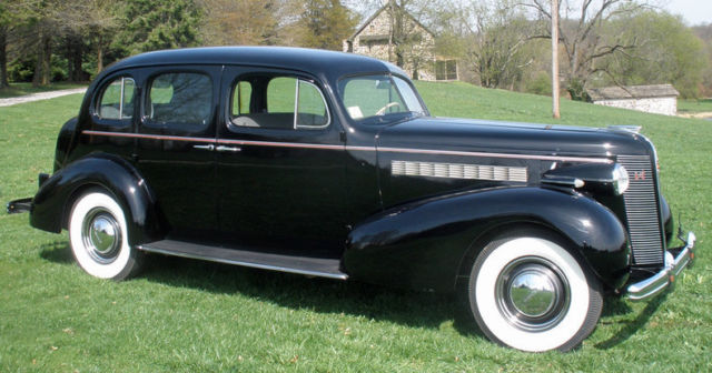 1937 Buick Roadmaster