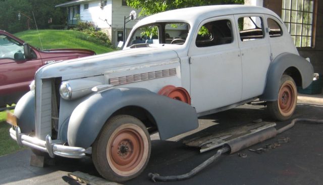 1937 BUICK SPECIAL PLAIN BACK 4DR SEDAN 1937 Buick 47