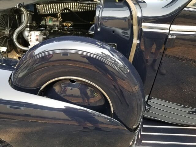 1937 Cadillac 62 Convertible - photo 6
