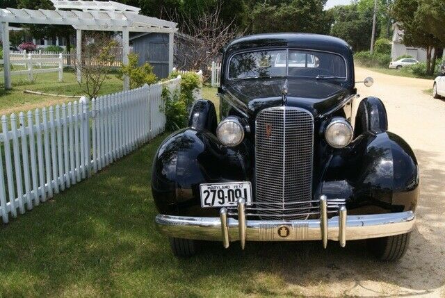 1937 Cadillac Cadillac Model 75 Fleetwood Imperial Style 7533 V8 138wb - photo 4