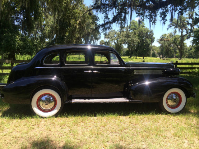 1937 Cadillac Sixty - photo 3