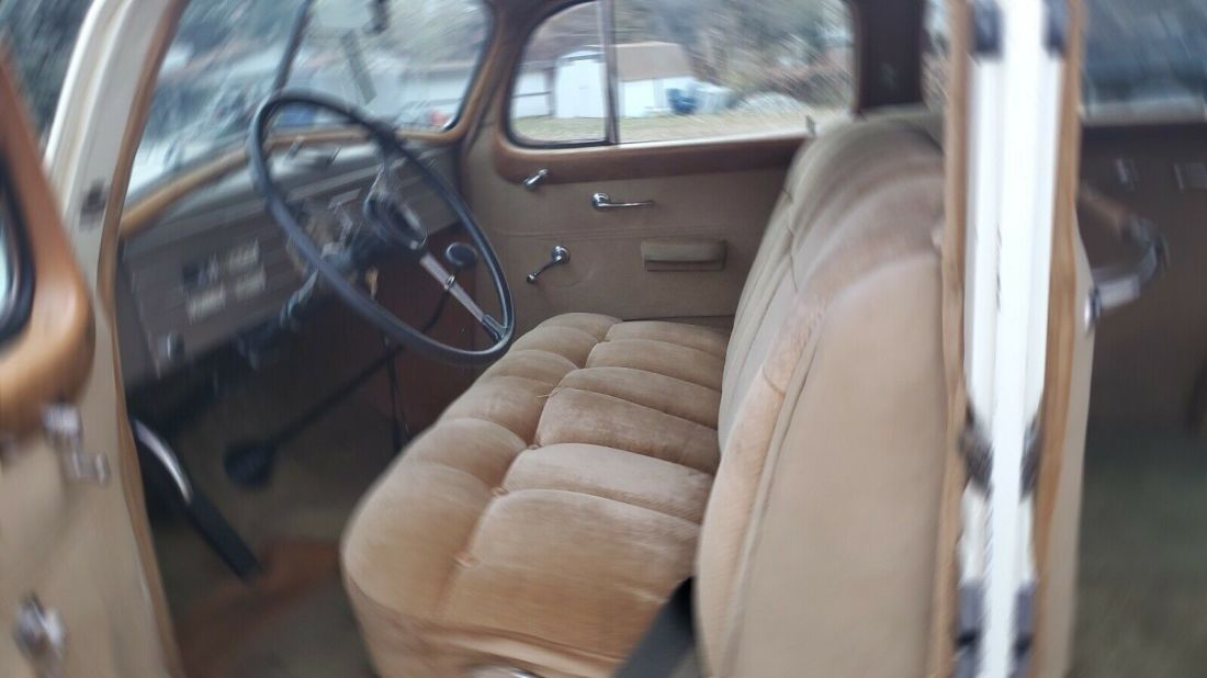 1937 Cadillac Series 75 7519 five passenger limo - photo 13
