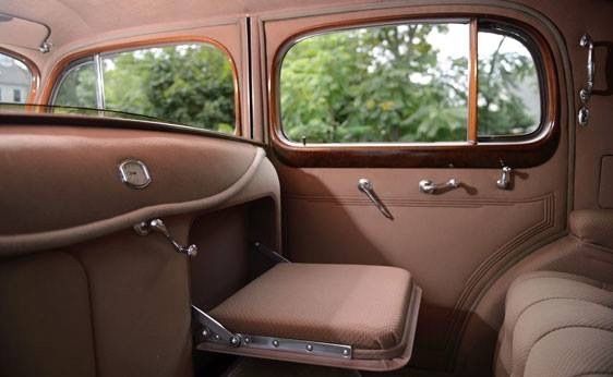 1937 Cadillac 37-7509F Sedan - photo 10