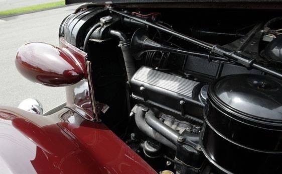 1937 Cadillac 37-7509F Sedan - photo 6
