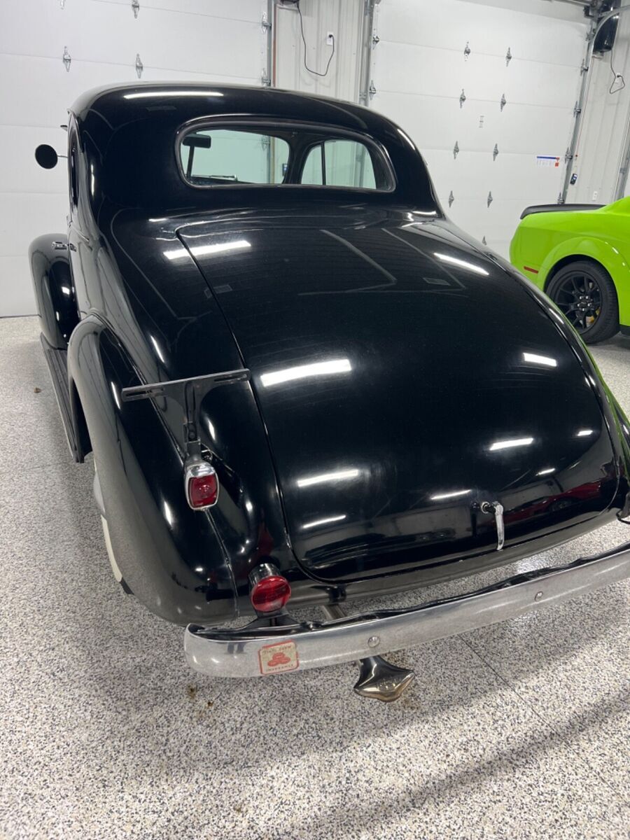 1937 Chevrolet Coupe - photo 4