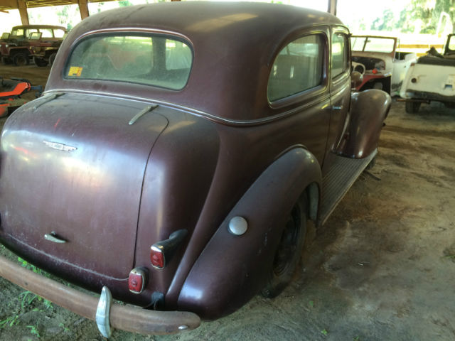 1937 Chevrolet two door sedan - photo 4