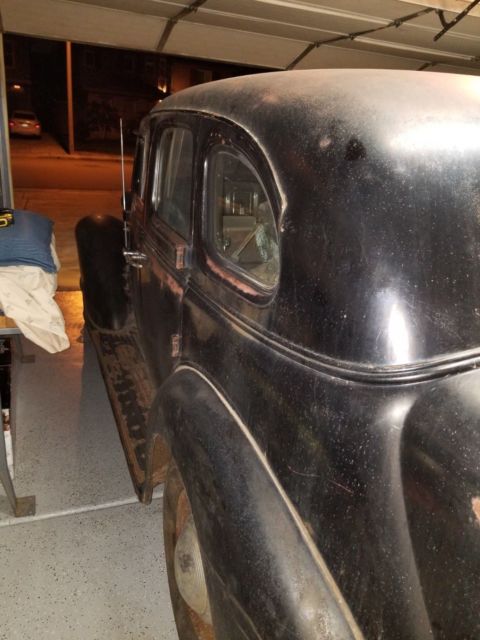 1937 Chevrolet Master Deluxe 4dr. - photo 13