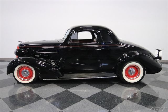 1937 Chevrolet Master Deluxe - photo 2