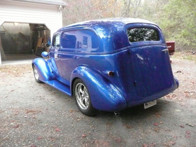 1937 Chevrolet Sedan Delivery - photo 2