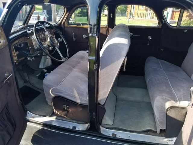 1937 Chrysler Airflow - photo 13