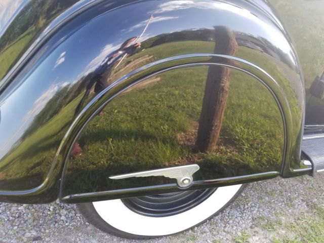 1937 Chrysler Airflow - photo 8