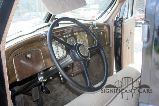 1937 Chrysler Airflow - photo 10