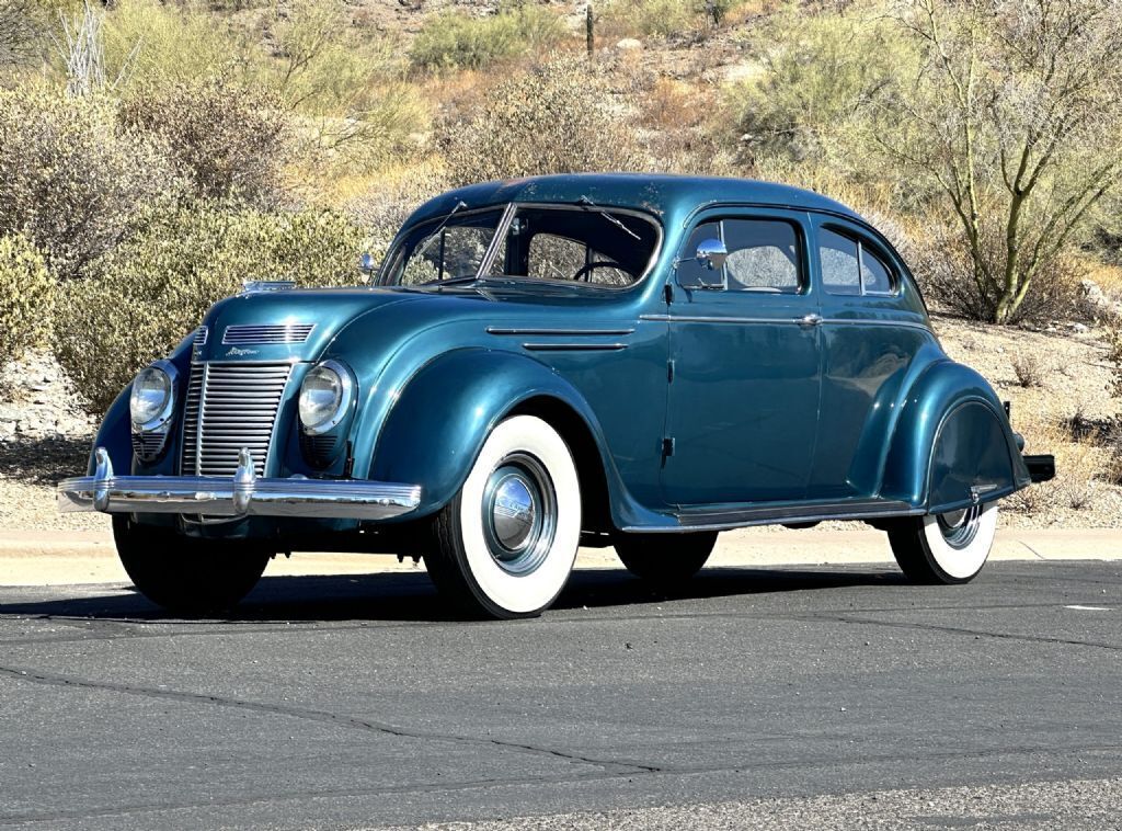 1937 Chrysler Airflow Series C-17 Eight Coupe - photo 3