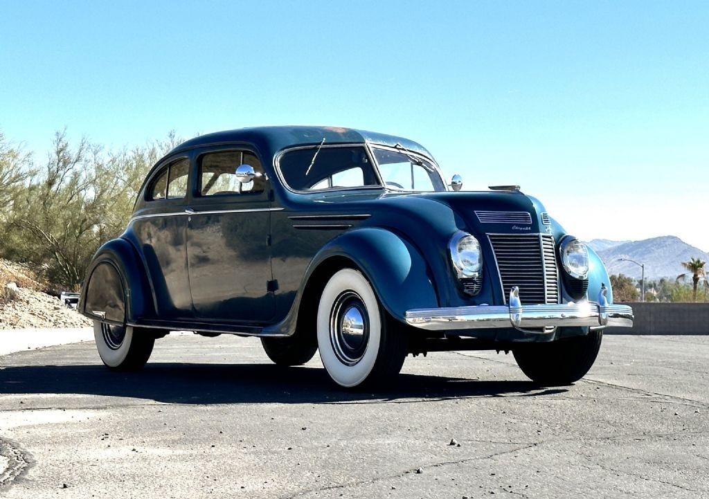 1937 Chrysler Airflow Series C-17 Eight Coupe - photo 9