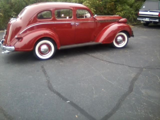 1937 Chrysler Imperial - photo 6