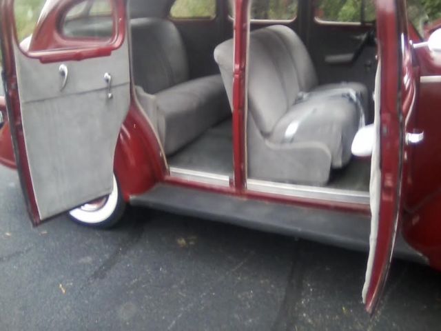 1937 Chrysler Imperial - photo 5