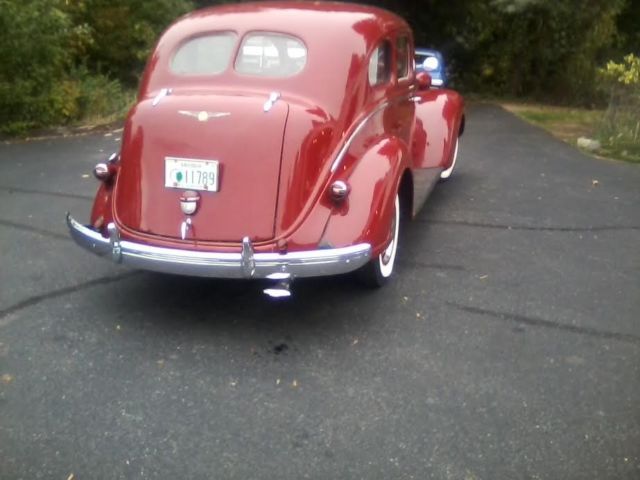 1937 Chrysler Imperial - photo 9