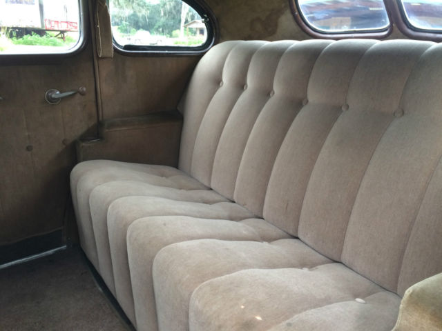 1937 Chrysler Royal - photo 12