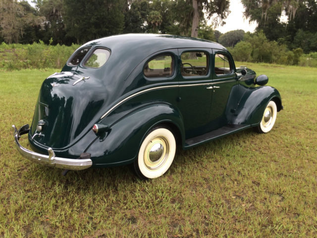 1937 Chrysler Royal - photo 5