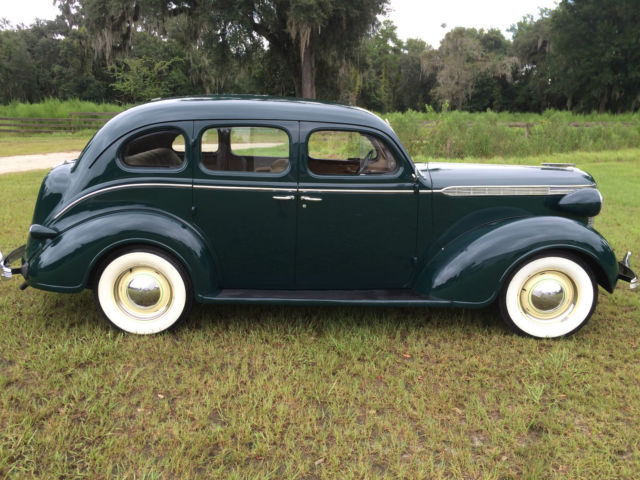1937 Chrysler Royal - photo 7