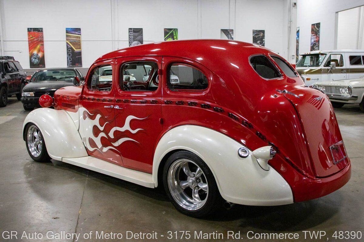 1937 Chrysler Royal C16 - photo 4