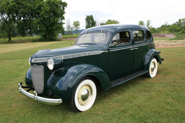 1937 Chrysler Royal Sedan 1937 Chrysler Royal Royal